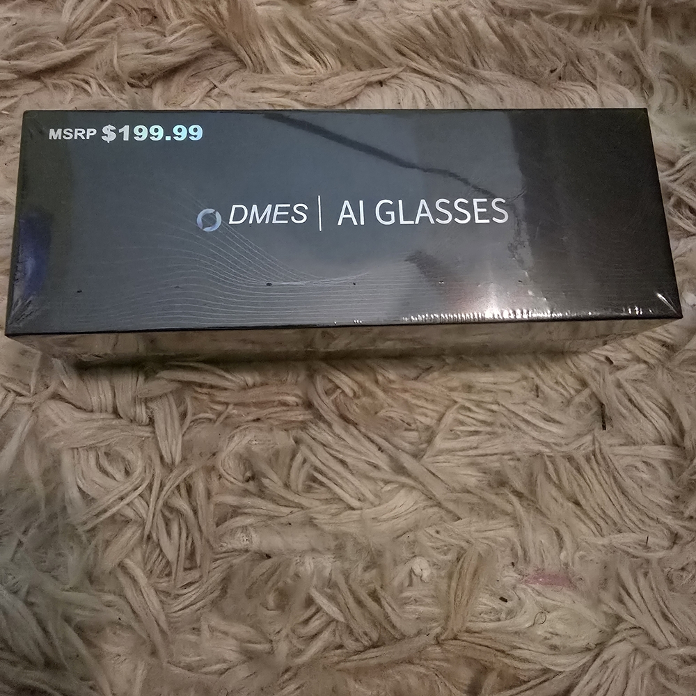 White AI Glasses - Picture 2 of 4